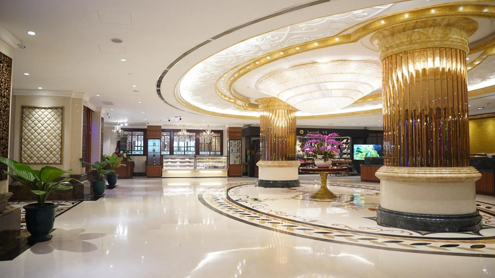 Windsor Plaza Hotel Ho Şi Min 5*,